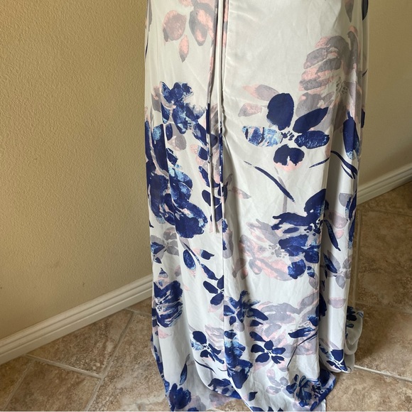 LULUS All I Need Grey Blue and Pink Floral Print Strappy Maxi Dress size large - Picture 6 of 10